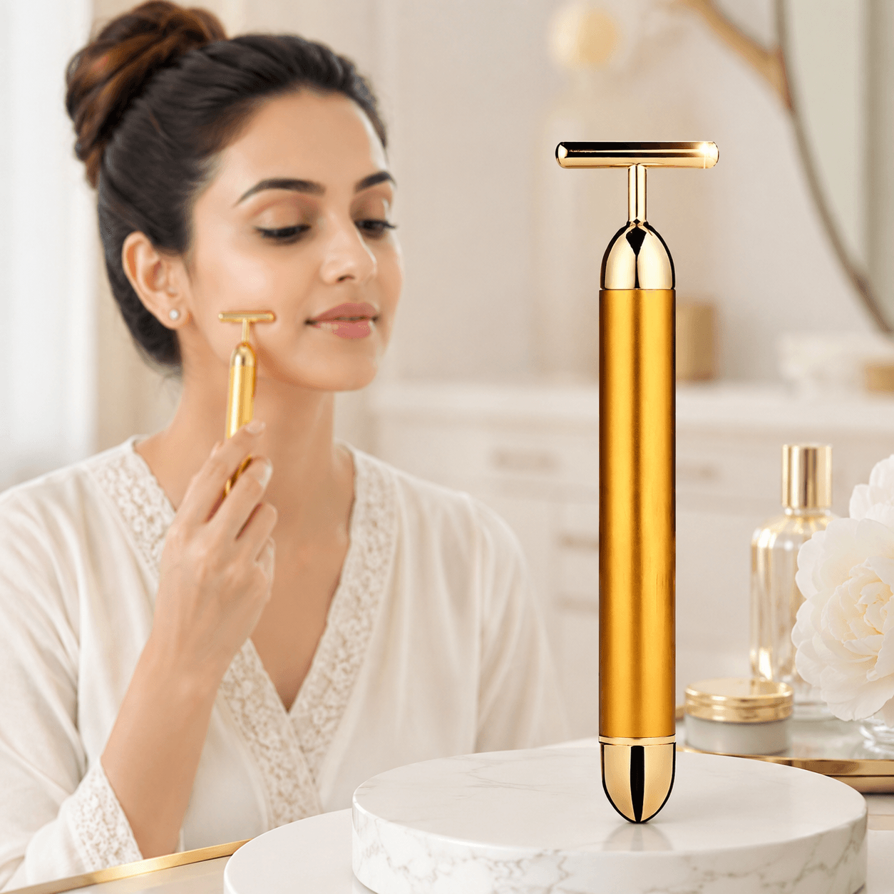 Hanglow 24K Gold Energy Beauty Bar Electric Facial Massage Roller